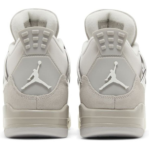 Jordan 4 – Frozen Moments